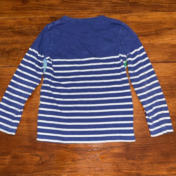 MINI BODEN Cute Front Appliqué "DINO" Shirt. 7-8 Years - Picture 2 of 3